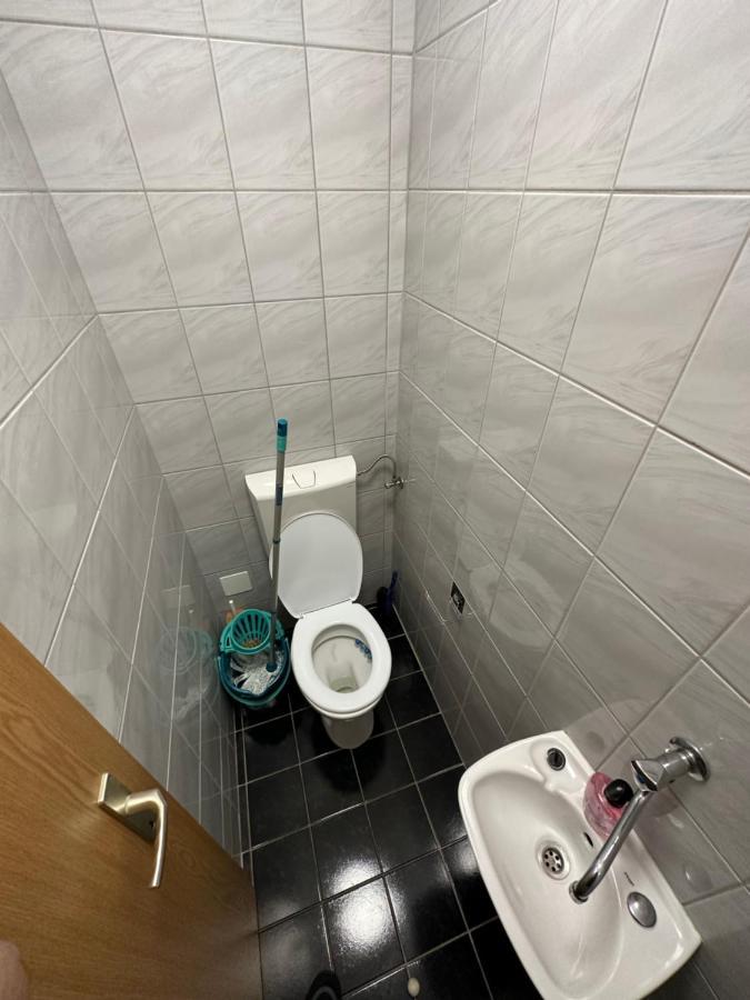 Апартаменти Apartman Aurora Kastel Novi Екстер'єр фото