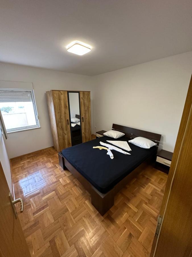 Апартаменти Apartman Aurora Kastel Novi Екстер'єр фото